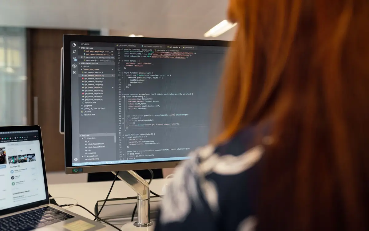 Building an interface at a workstation